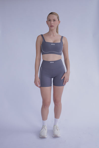SHORT VIVO